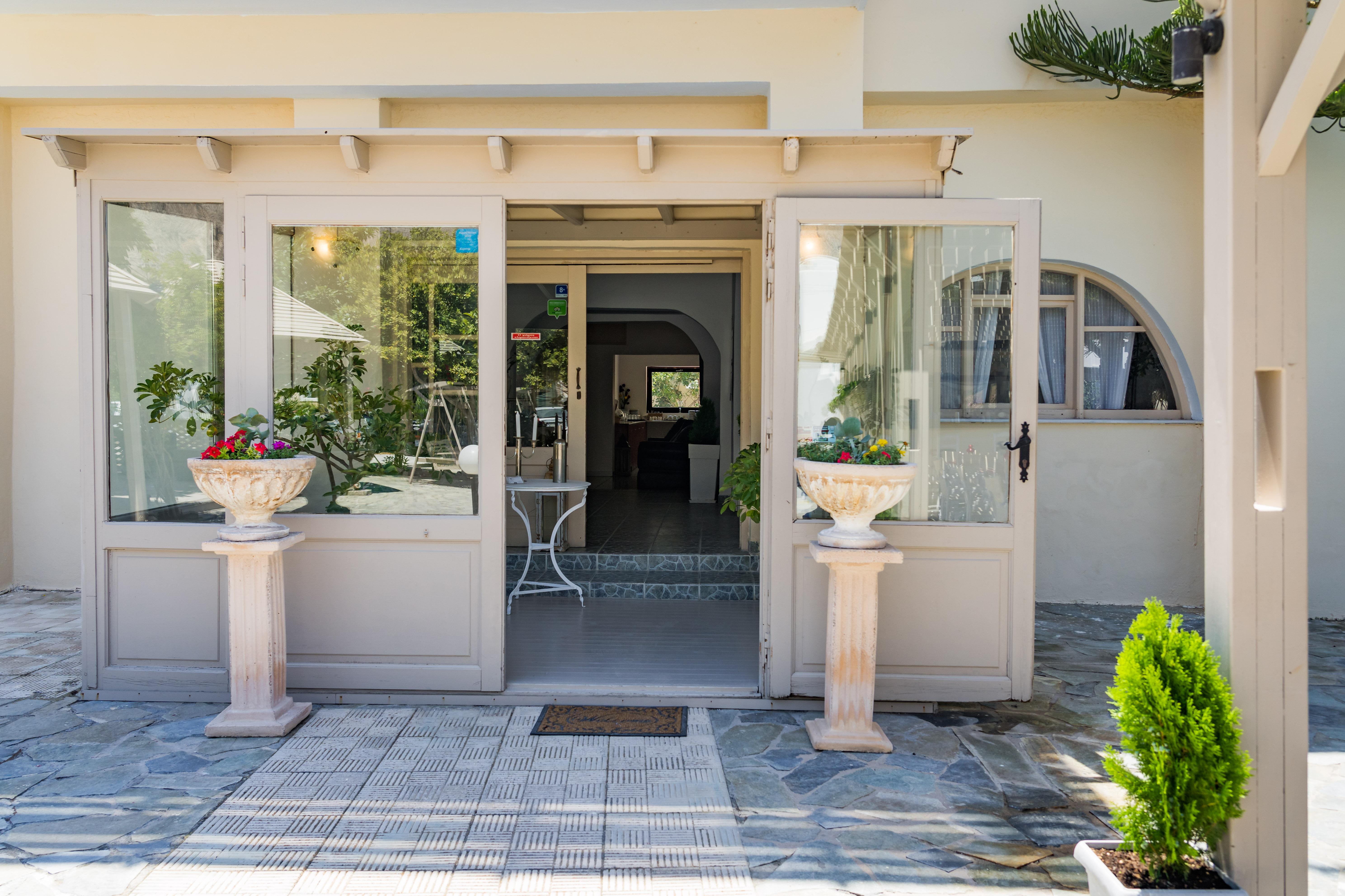 Hotel Rena ペリッサ エクステリア 写真